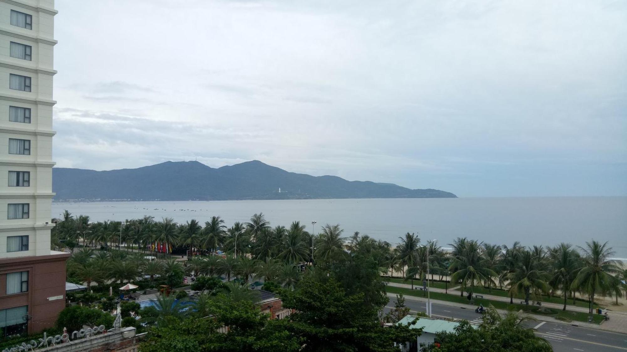 My Khe 2 Da Nang Seafront Hotel Eksteriør billede